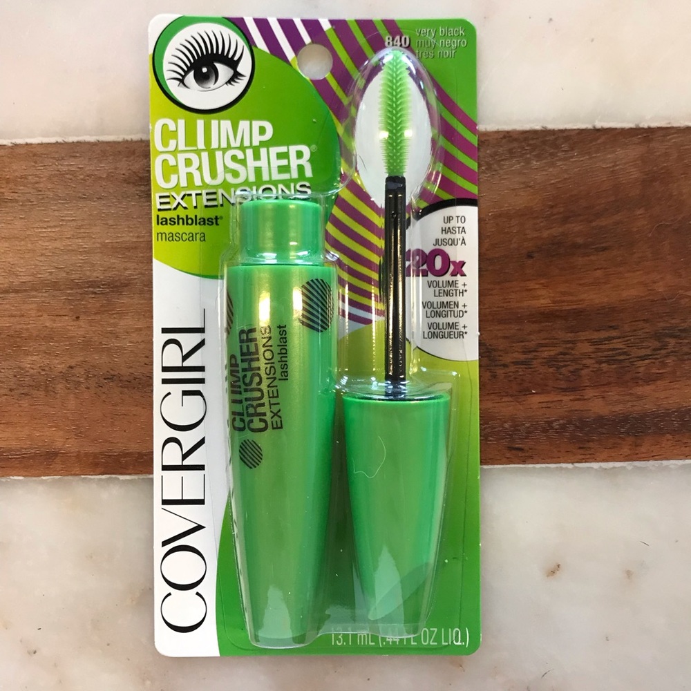SOLD CoverGirl Clump Crusher Extensions Mascara VB